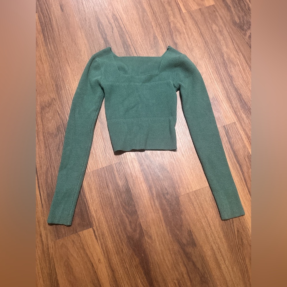 Green Long Sleeve Ribbed Top - Picture 3 of 5